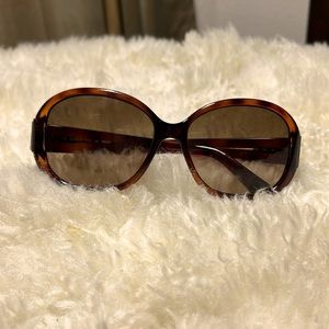 Authentic FENDI ( made in Italy ) women sun glasses, brown.